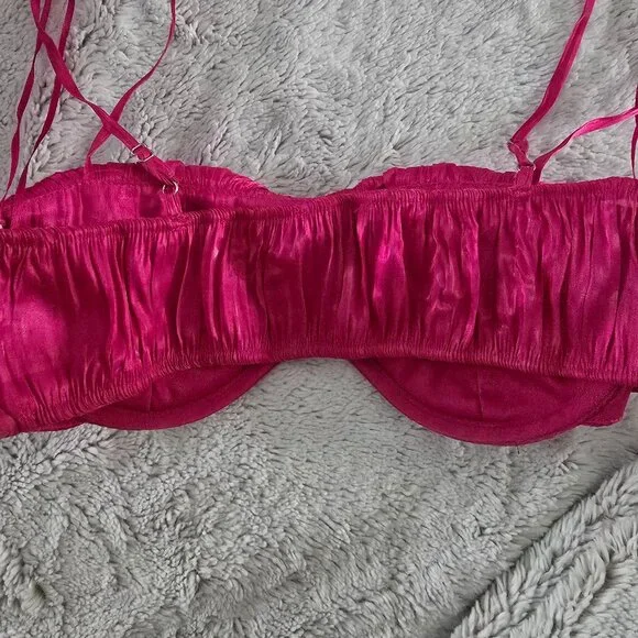 Jluxlabel Fuchsia Let's Get Away Satin Bra Top (Sz S) - Picture 6 of 8